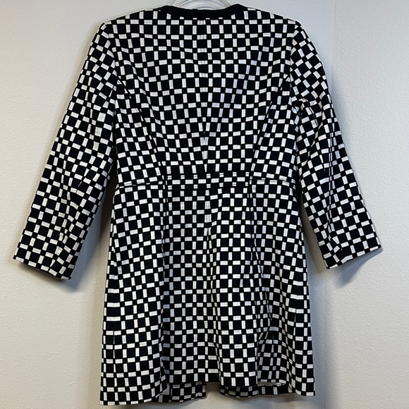 White House Black Market Geo Print Jacquard Topper Women's Size 6 EUC - Picture 5 of 7